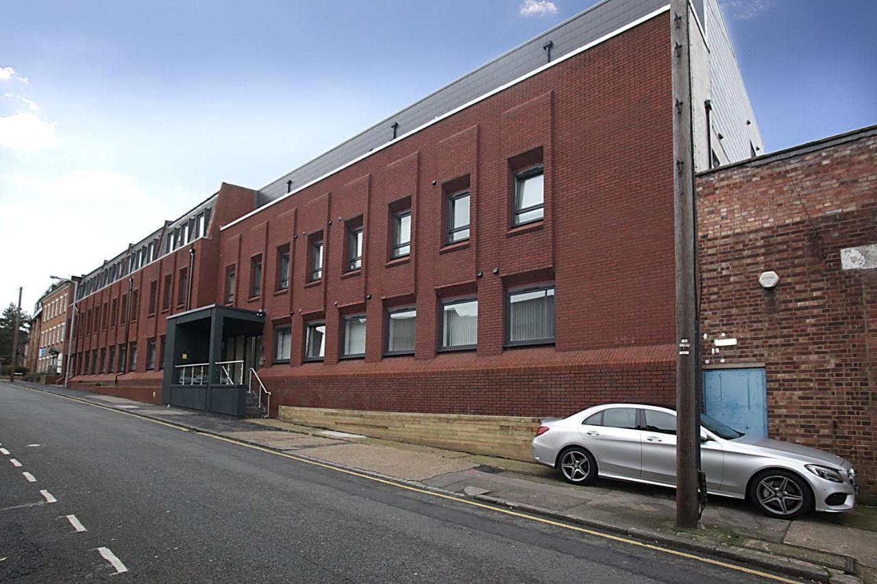 Foundry One Bedroom Apartments Close To Town Center Luton  Esterno foto