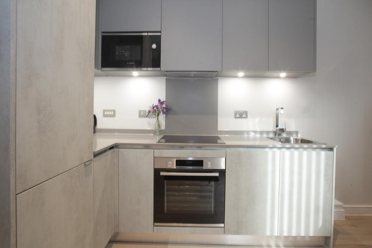 Foundry One Bedroom Apartments Close To Town Center Luton  Esterno foto